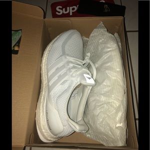 Adidas Ultra Boost ‘Triple White’ 2.0